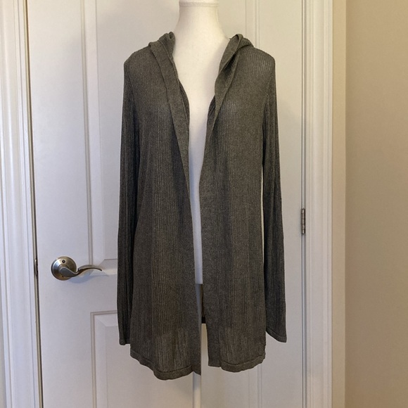Cyrus Women's Sheer Silver Gray Open Cardigan Size M EUC - Picture 1 of 9